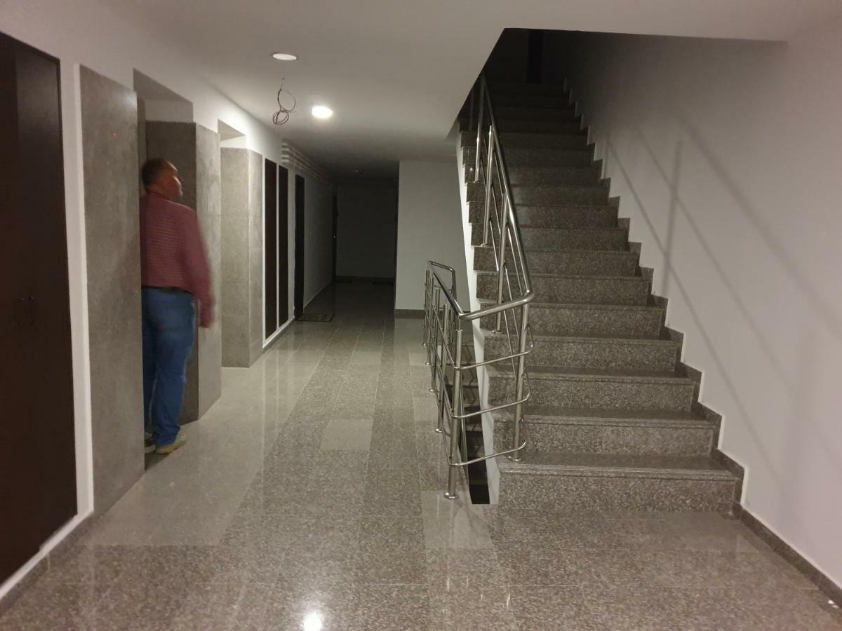 Riky Apart Mountain View Apartment Sinaia Exterior photo